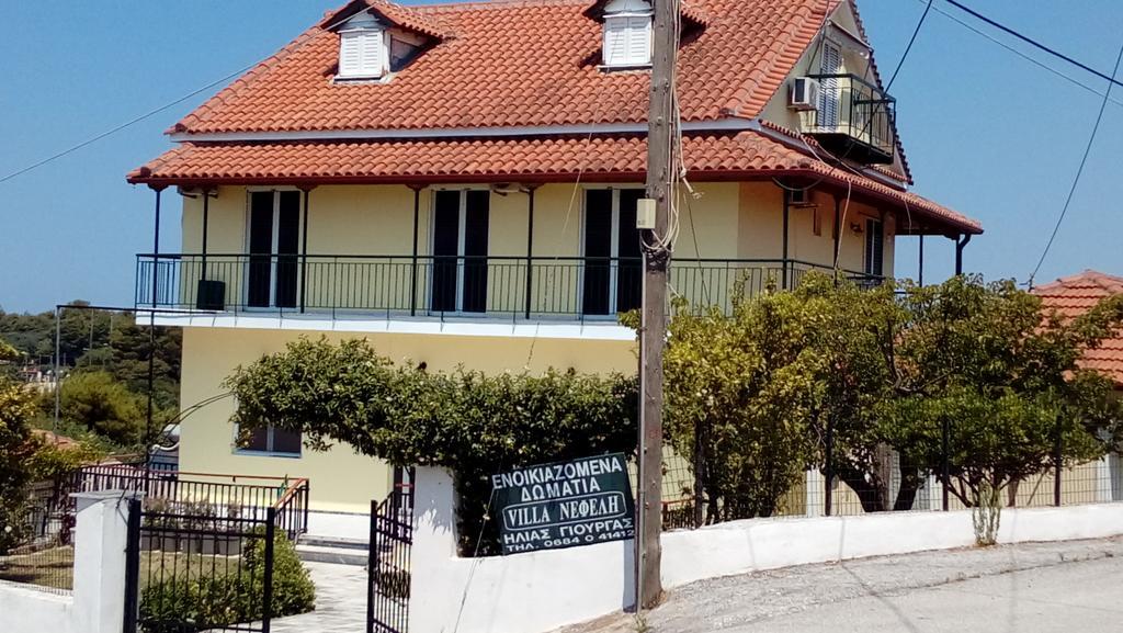 Villa Nefeli Loútsa Exteriör bild